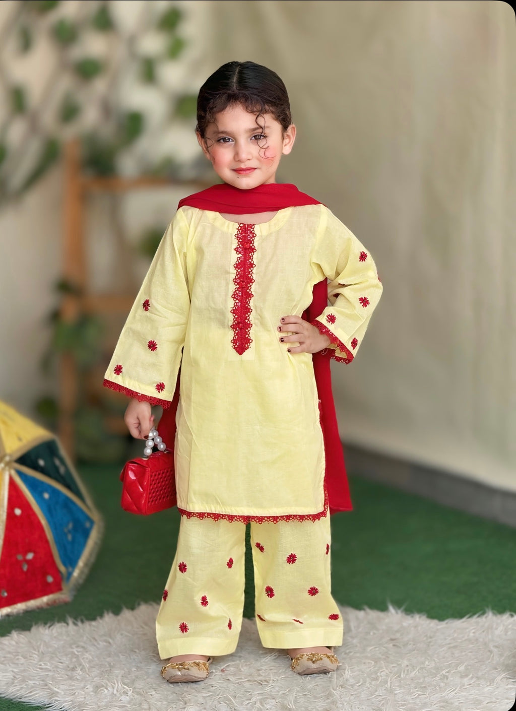 Hand Embroidered 3 Piece Lawn Suit