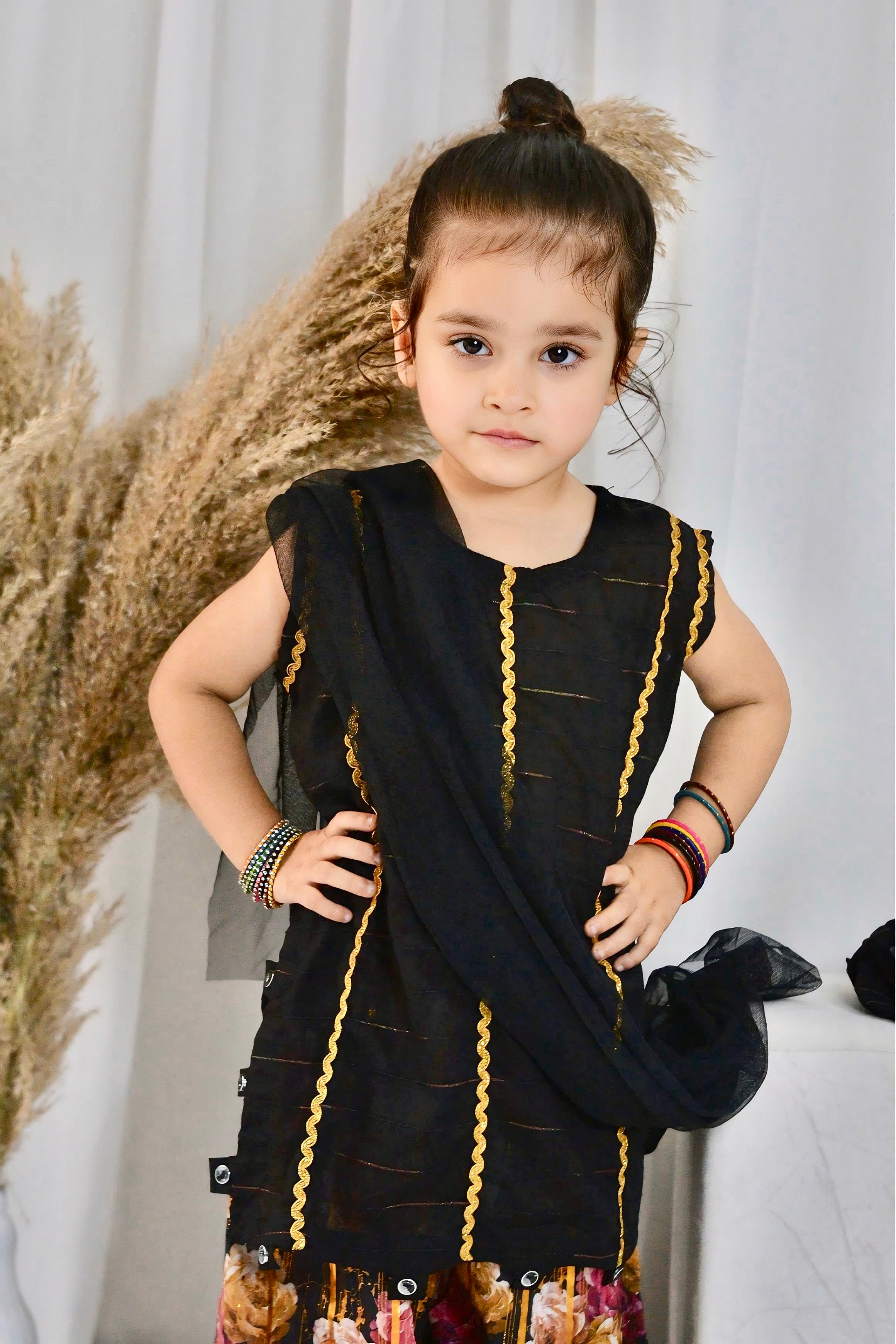 Girls 4 Pc Lawn Suit – Midnight Gardening