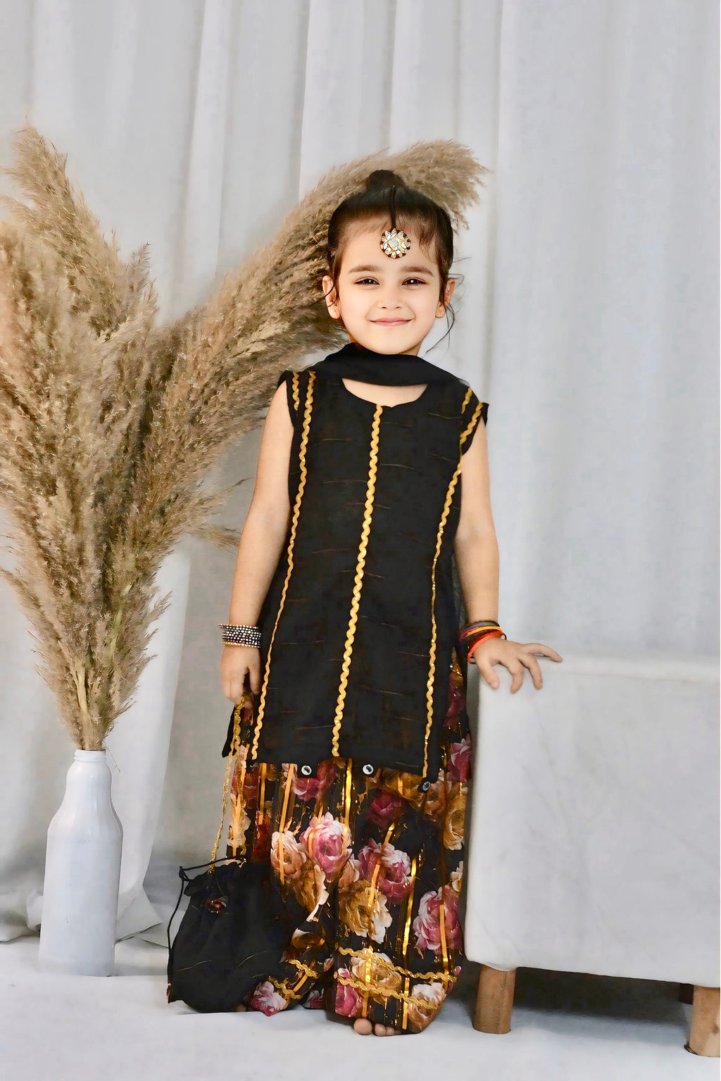 Girls 4 Pc Lawn Suit – Midnight Gardening