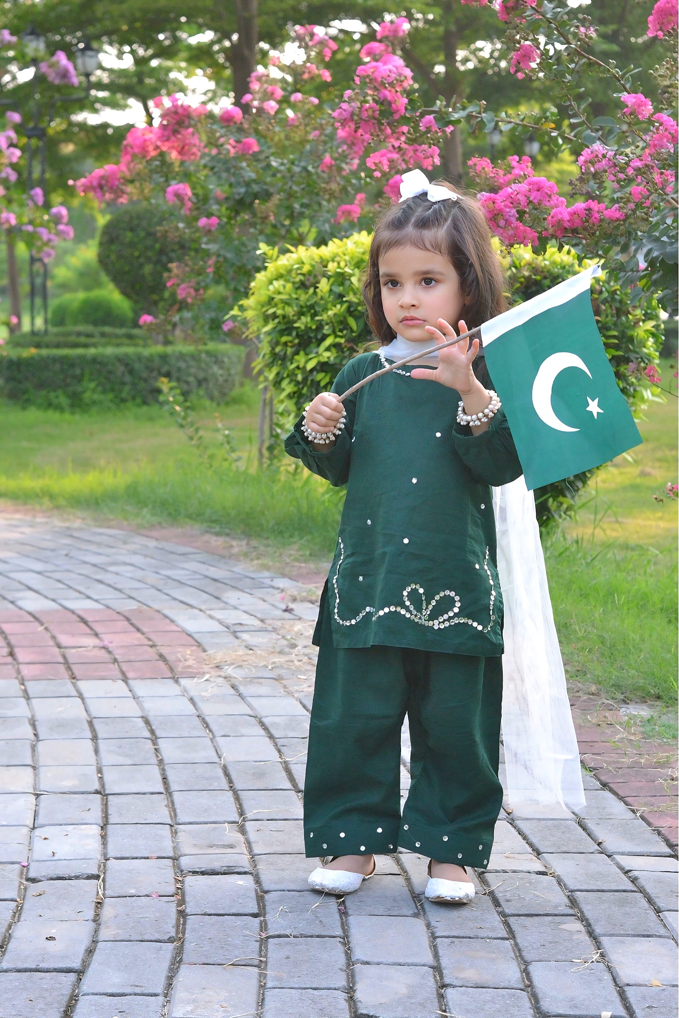 Girls 3 Pc Lawn Suit