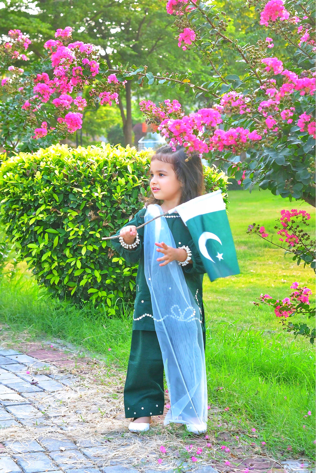 Girls 3 Pc Lawn Suit