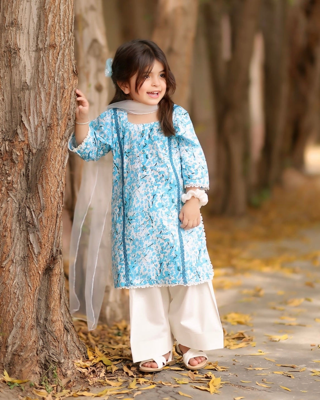 Lawn Shirt with Farshi Shalwar & Net Dupatta- 3 Piece Suit