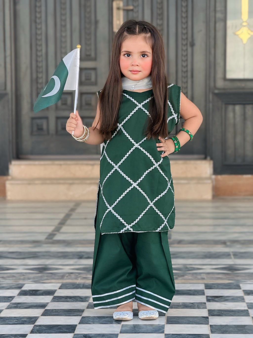 Green Festive Outfit – 3 Piece Kids Suit